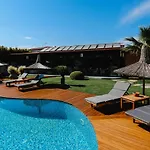Müptela Alaçatı Otel