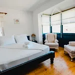 Müptela Alaçatı Otel