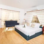 Müptela Alaçatı Otel