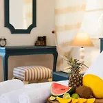 Müptela Alaçatı Otel