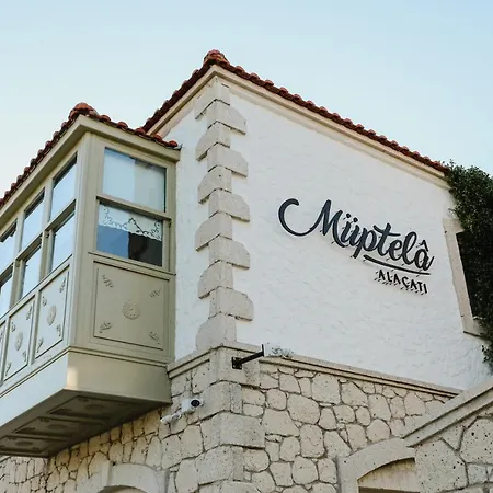 Mueptela Alacati 3*