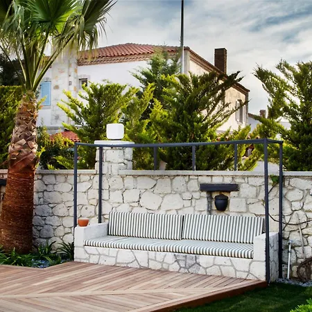 Müptela Alaçatı Hotel