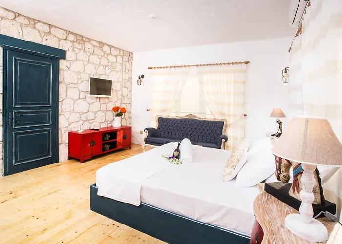 Mueptela Alacati Hotel 3*